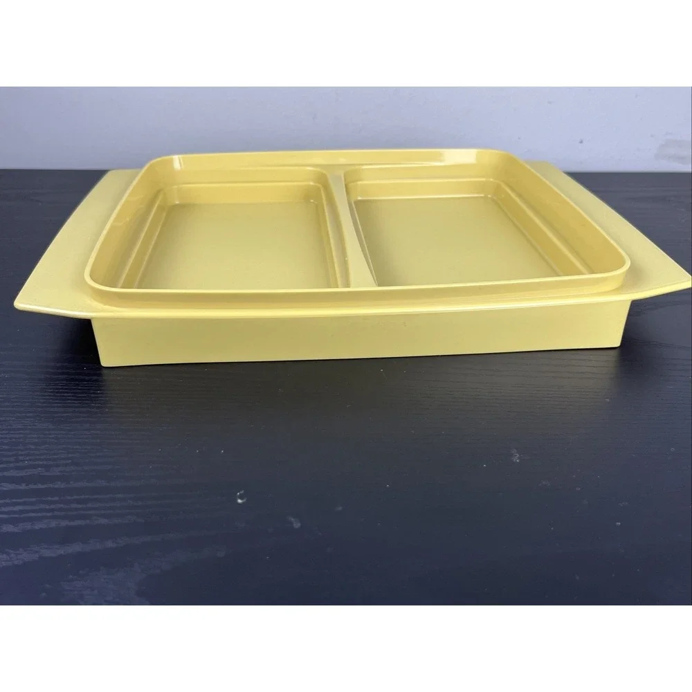 Tupperware vintage 723
